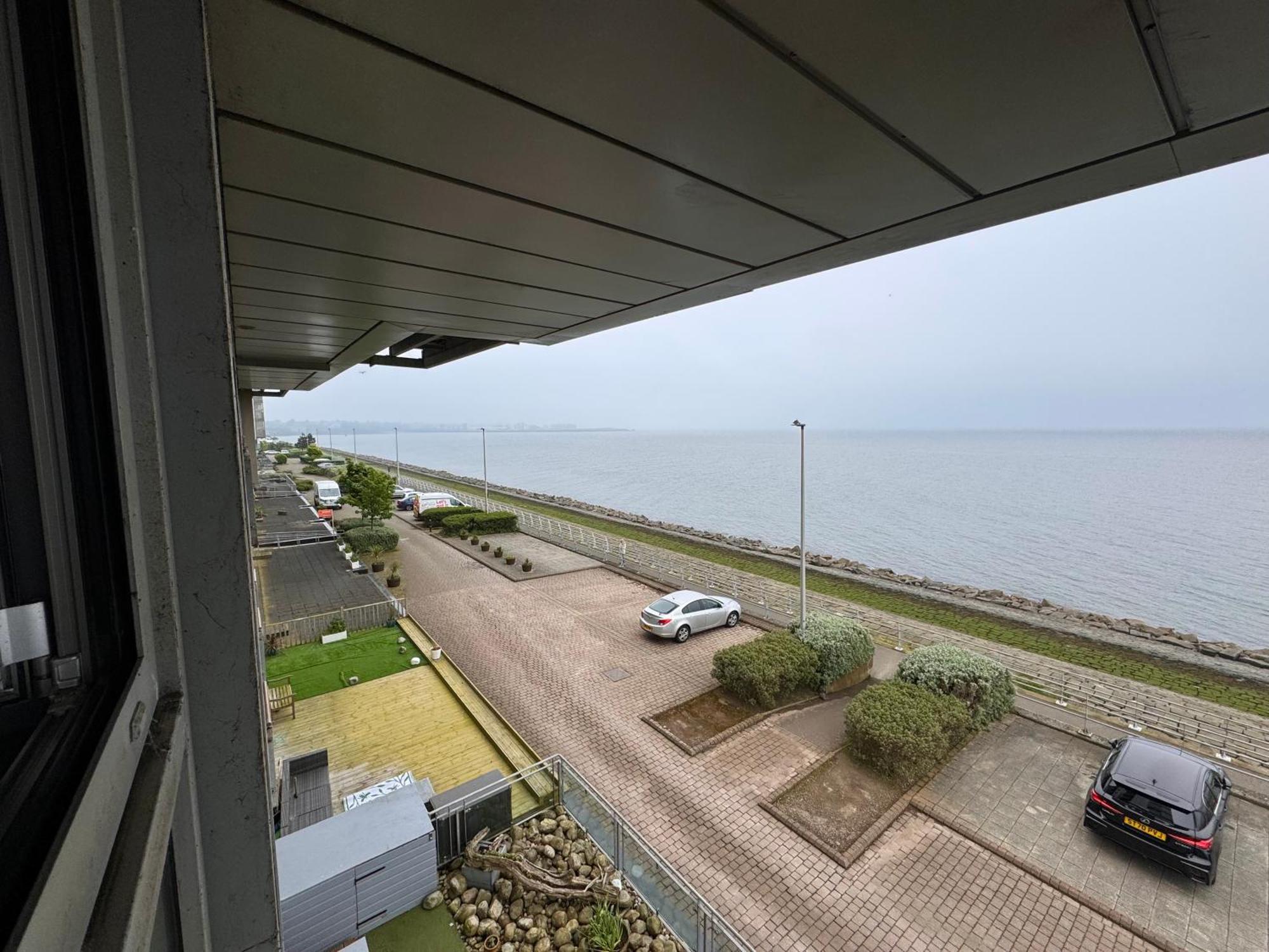 Ocean Park Apartments - Oceanfront - Free Parking And Fast Wifi Edinburg Exteriör bild