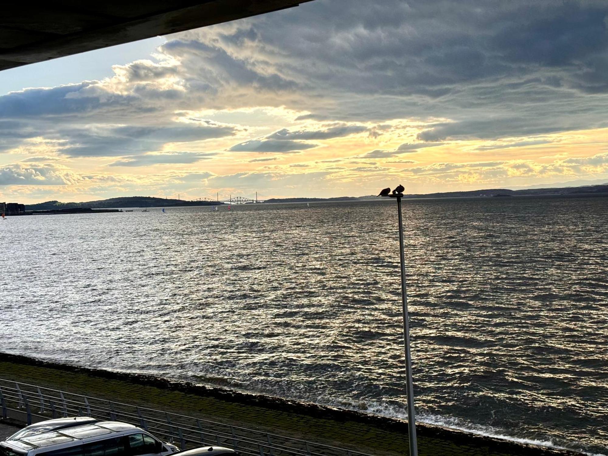 Ocean Park Apartments - Oceanfront - Free Parking And Fast Wifi Edinburg Exteriör bild
