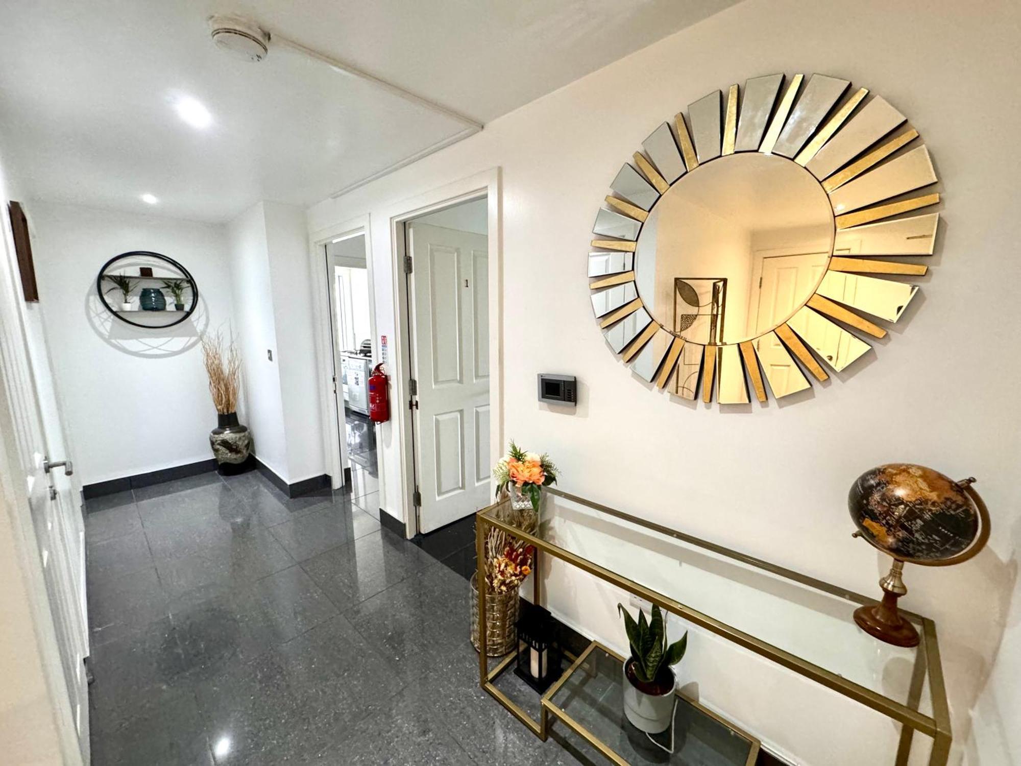 Ocean Park Apartments - Oceanfront - Free Parking And Fast Wifi Edinburg Exteriör bild