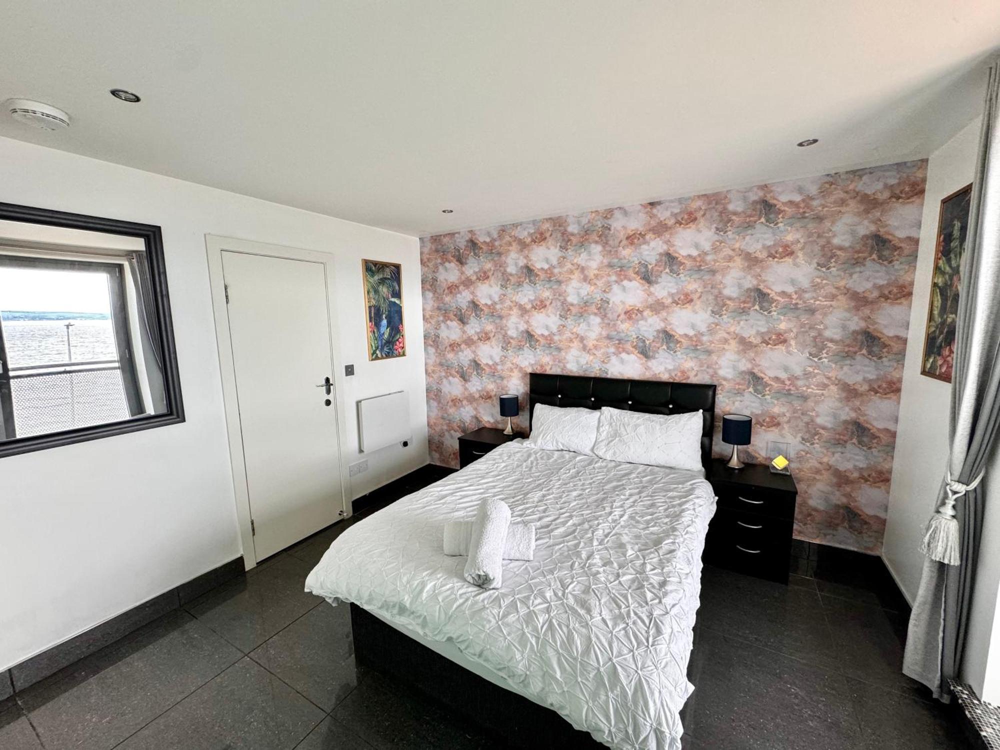 Ocean Park Apartments - Oceanfront - Free Parking And Fast Wifi Edinburg Exteriör bild