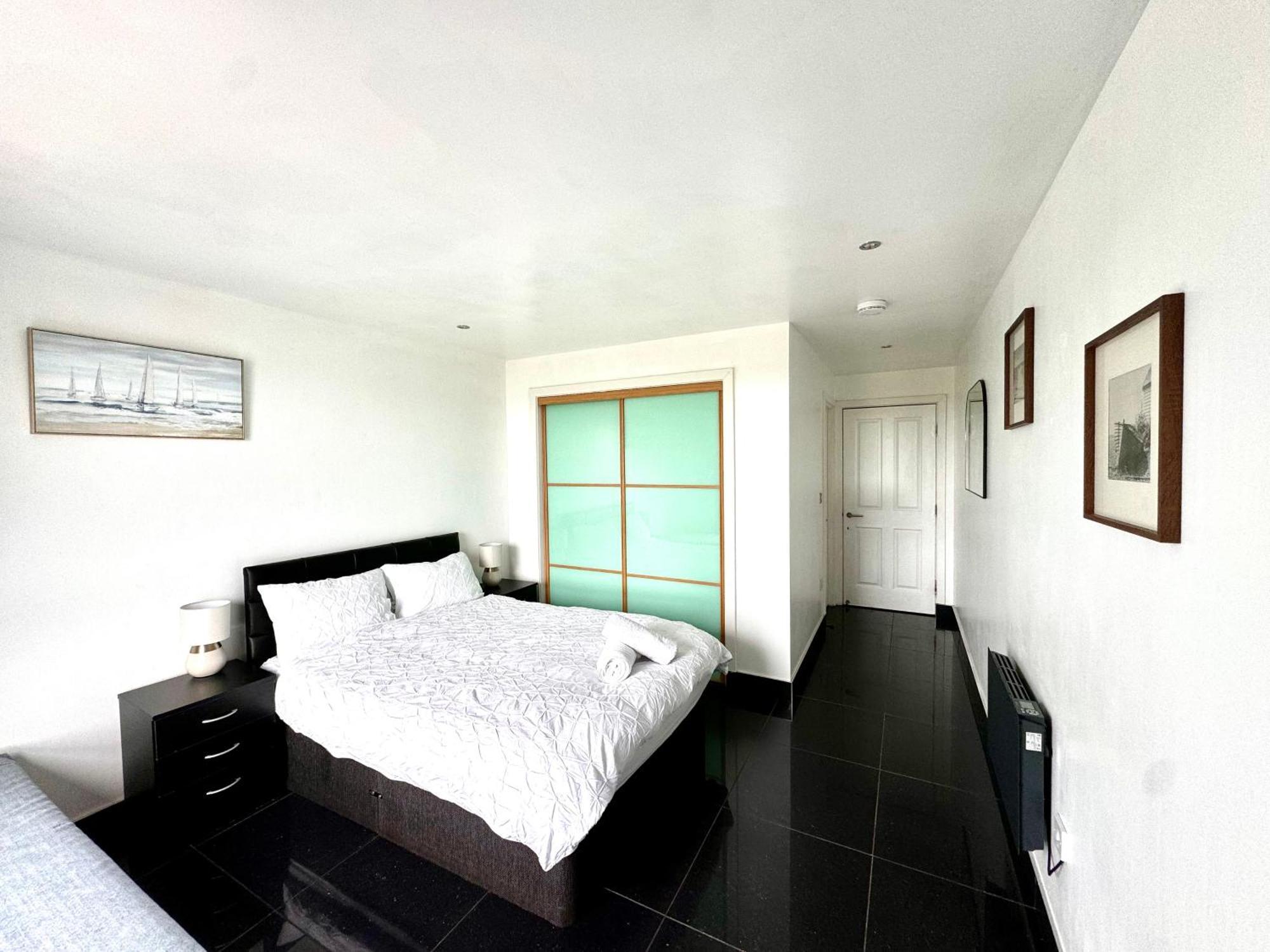 Ocean Park Apartments - Oceanfront - Free Parking And Fast Wifi Edinburg Exteriör bild