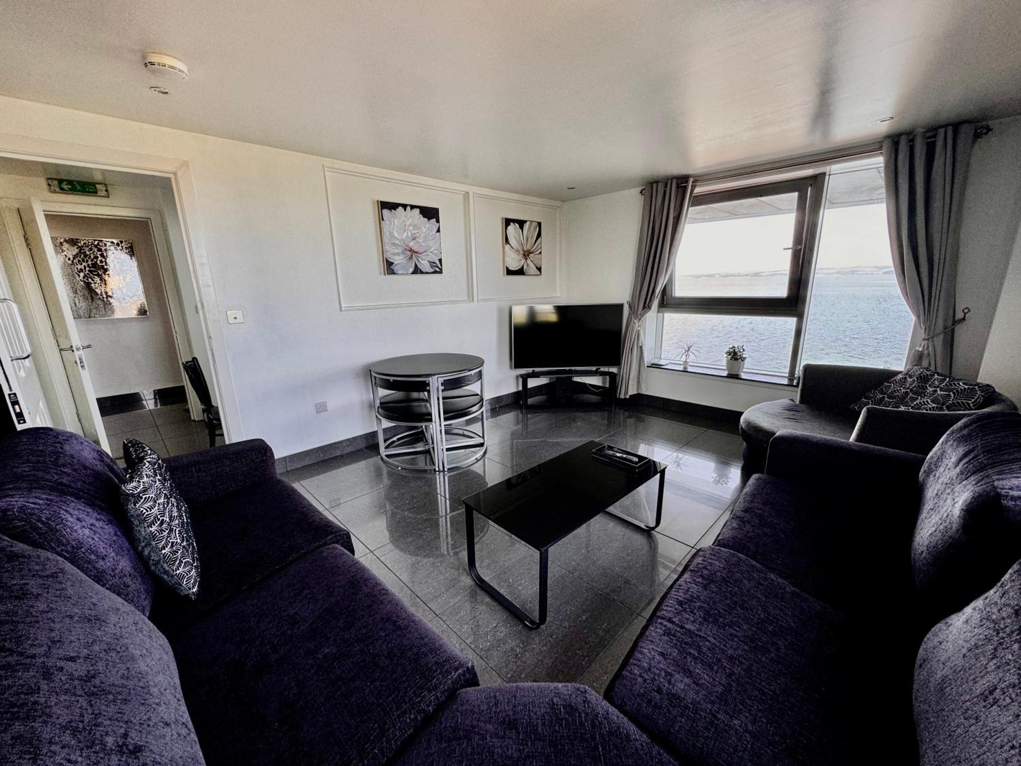 Ocean Park Apartments - Oceanfront - Free Parking And Fast Wifi Edinburg Exteriör bild