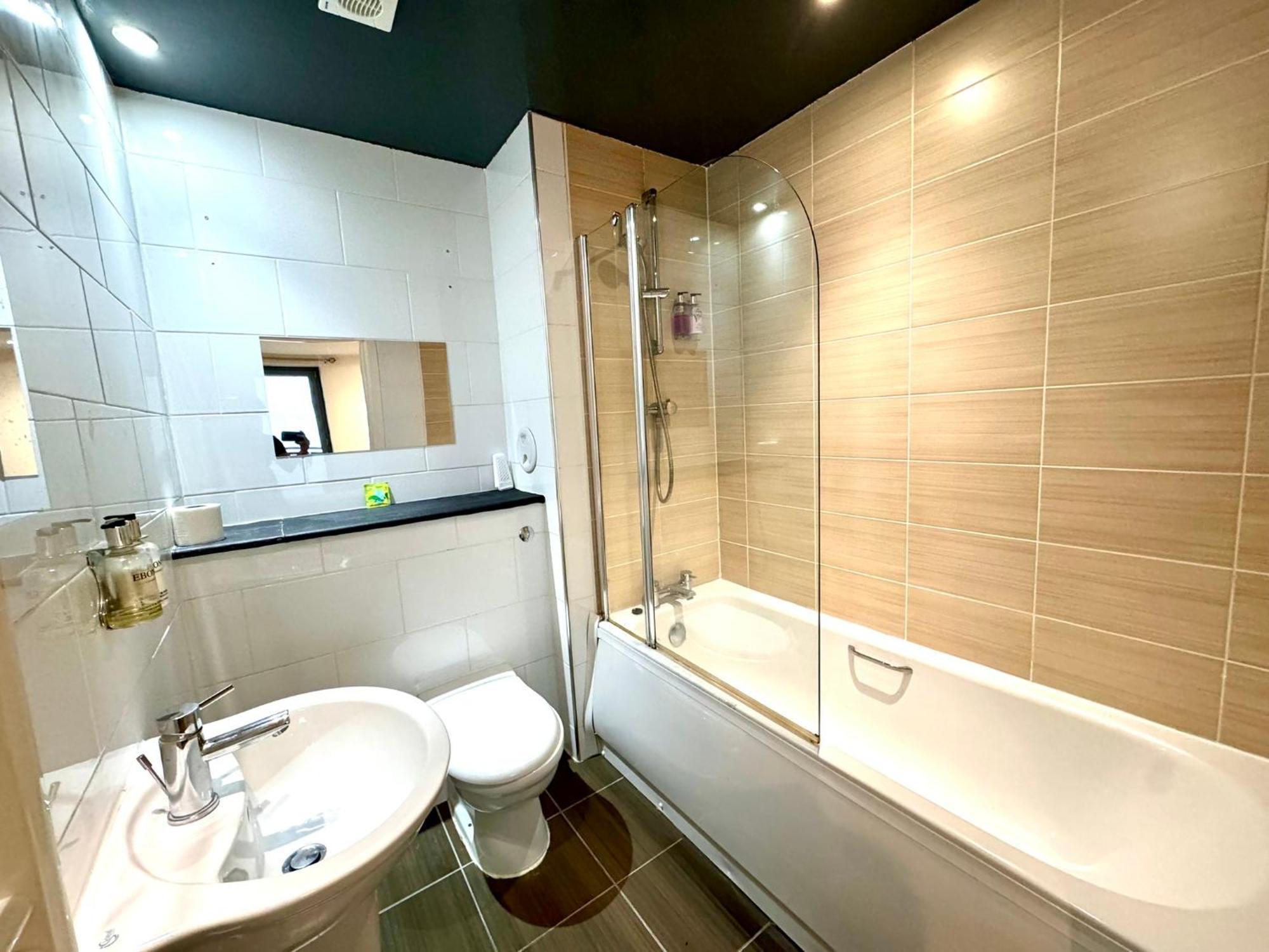 Ocean Park Apartments - Oceanfront - Free Parking And Fast Wifi Edinburg Exteriör bild