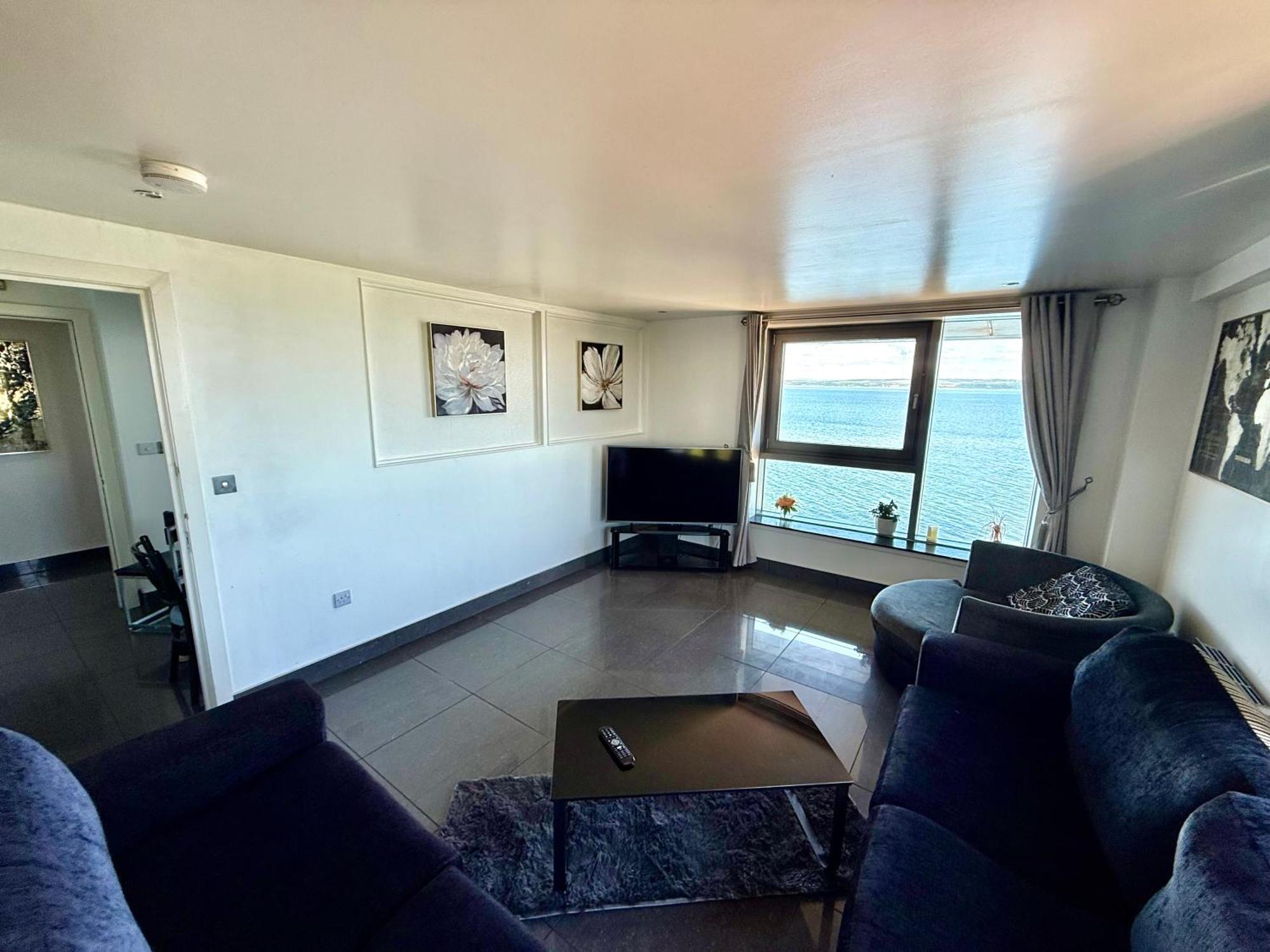 Ocean Park Apartments - Oceanfront - Free Parking And Fast Wifi Edinburg Exteriör bild